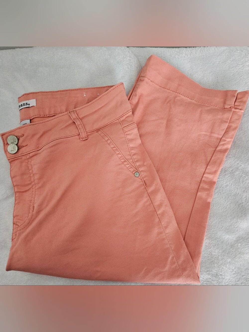 d. jeans NWOT Coral Capri Women's Jeans Sz 14w